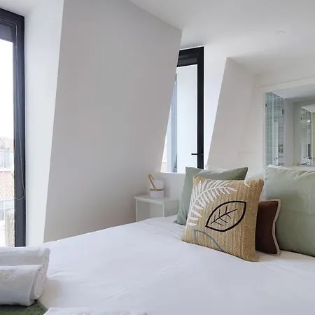 Appartement Amazing Stylish W Ac Balcony Elevator